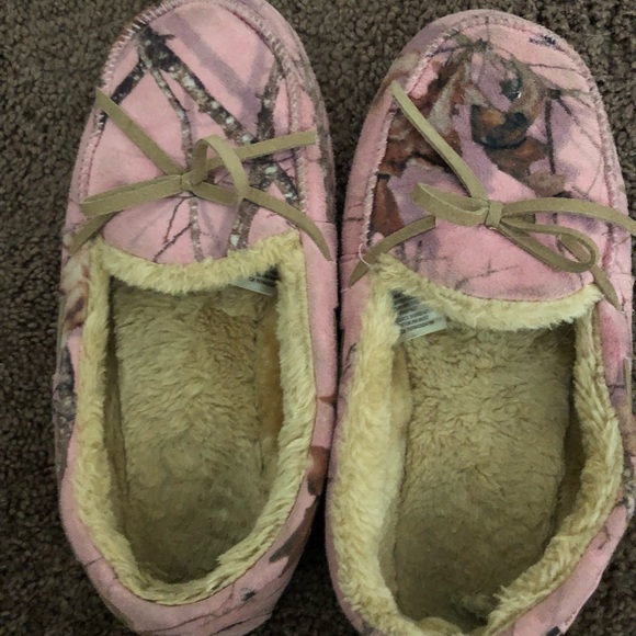 pink camo moccasin slippers